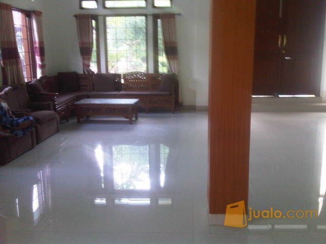 villa hira cisarua puncak