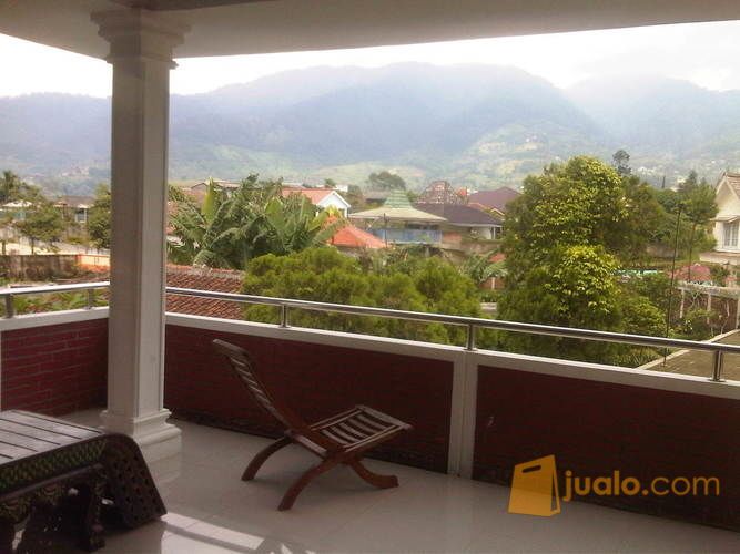 villa hira cisarua puncak