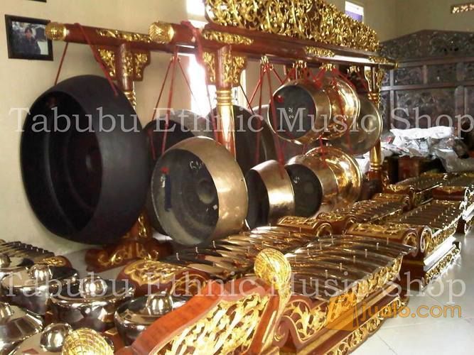 Gamelan Set Pelog Slendro Istimewa
