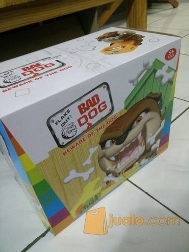Mainan Anjing Galak Gigit Tulang / Beware The dog Running Man Korea