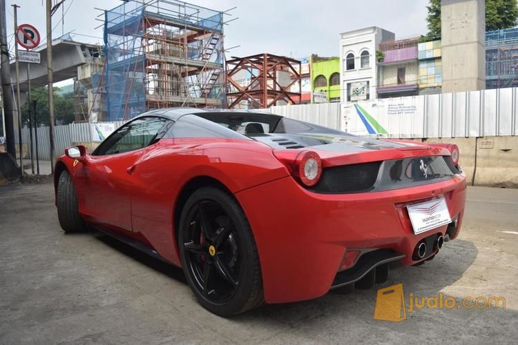 Ferrari F458 Spider Warna Merah 2012