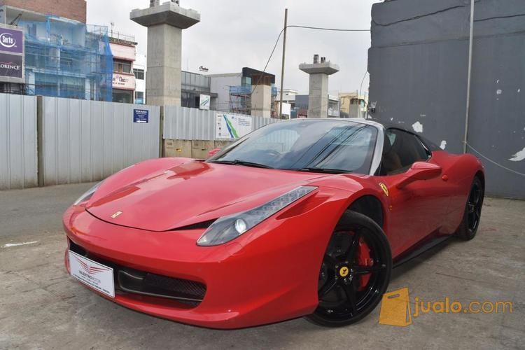 Ferrari F458 Spider Warna Merah 2012