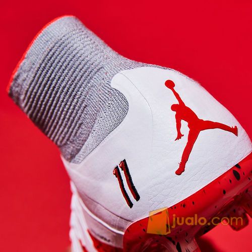 Sepatu Bola Nike Hypervenom Phantom II Neymar Jr FG White