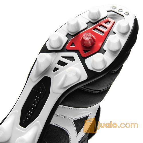 Sepatu Bola Mizuno Morelia II MI Japan Black White Original