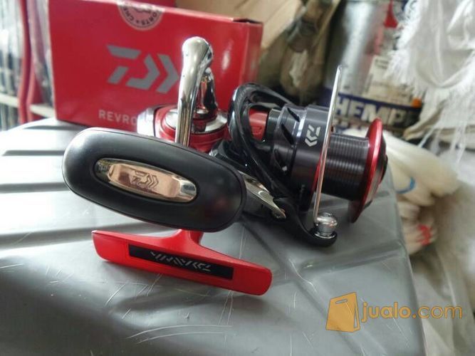 Reel Daiwa Revros 4000R
