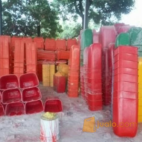 pabrik tempat sampah