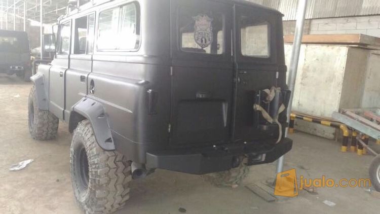 Mobil off-road Nissan patrol long chassis super langka